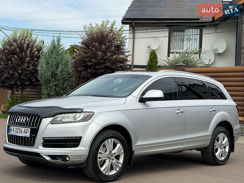 Позашляховик / Кросовер Audi Q7 2011 в Києві