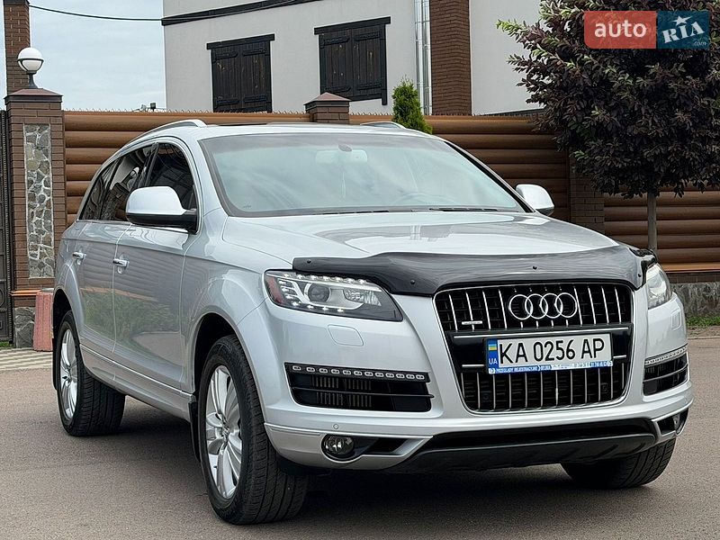Позашляховик / Кросовер Audi Q7 2011 в Києві