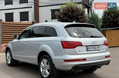 Позашляховик / Кросовер Audi Q7 2011 в Києві
