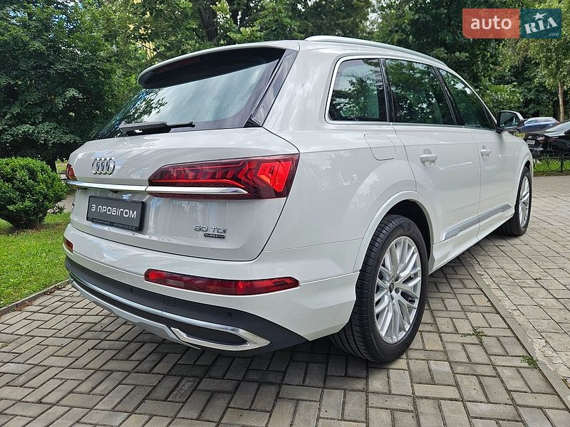 Внедорожник / Кроссовер Audi Q7 2023 в Киеве