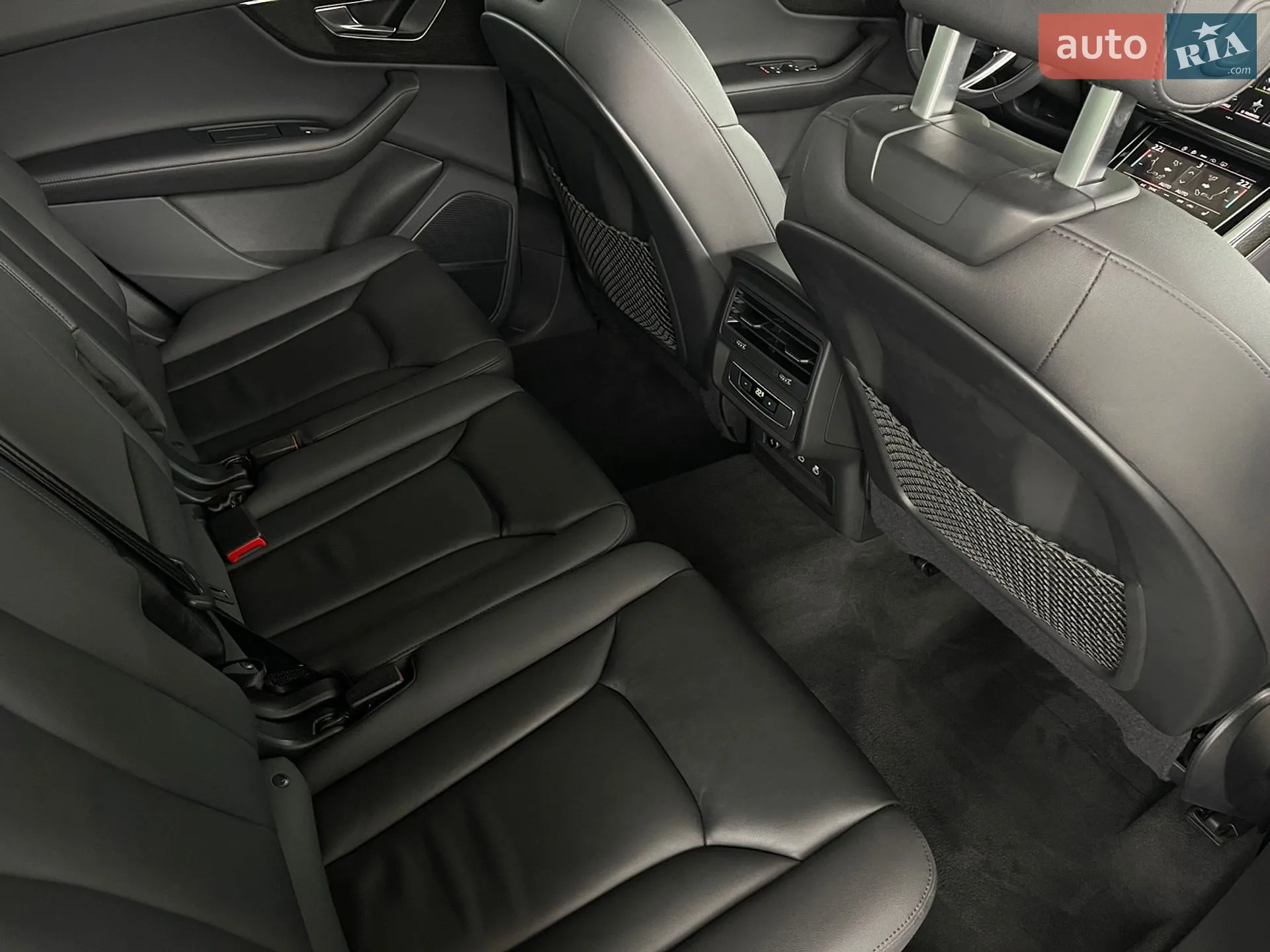 2022 Audi Q7 - мініатюра 9