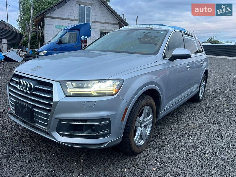 Позашляховик / Кросовер Audi Q7 2018 в Ковелі