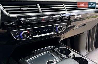 Позашляховик / Кросовер Audi Q7 2015 в Луцьку фото 45 Позашляховик / Кросовер Audi Q7 2015 в Луцьку