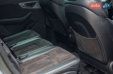Позашляховик / Кросовер Audi Q7 2016 в Чернівцях