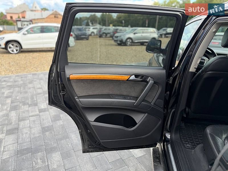 Внедорожник / Кроссовер Audi Q7 2007 в Коломые