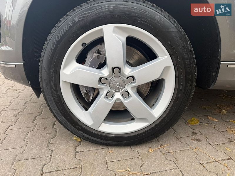 Внедорожник / Кроссовер Audi Q7 2015 в Киеве фото 9 Внедорожник / Кроссовер Audi Q7 2015 в Киеве