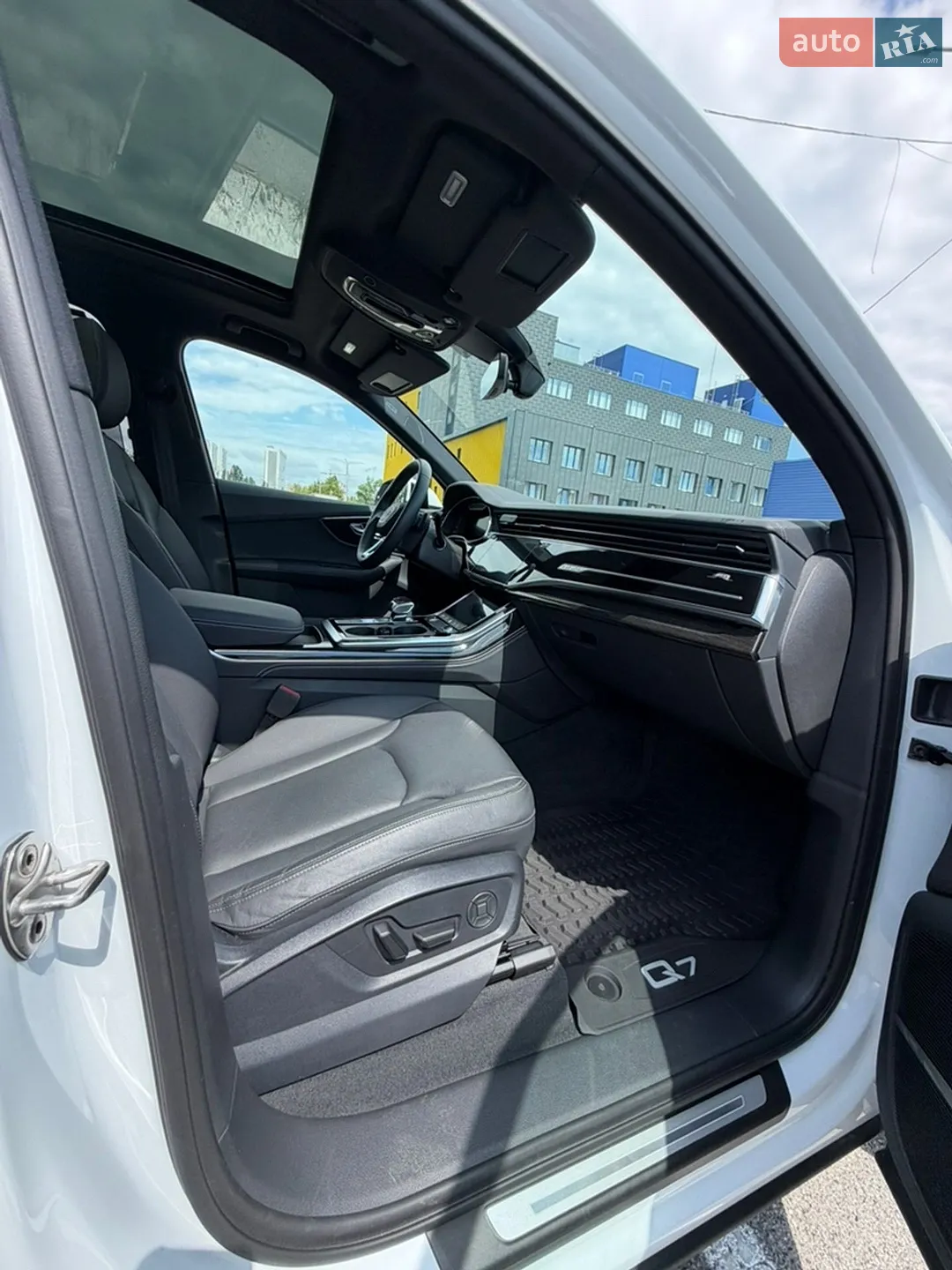 2024 Audi Q7 - мініатюра 19