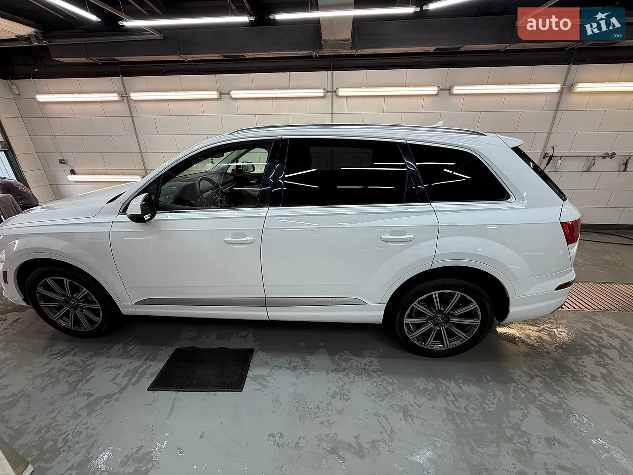 2017 Audi Q7 - мініатюра 20