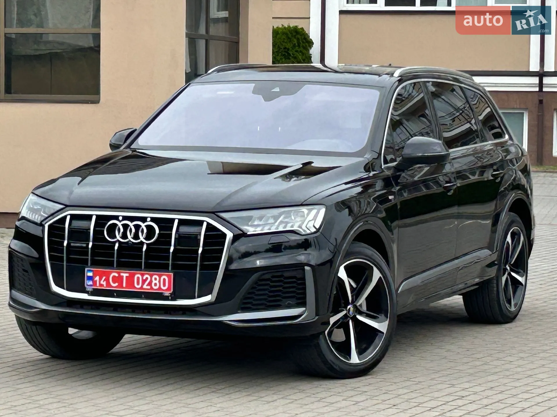 2020 Audi Q7 - фото 1