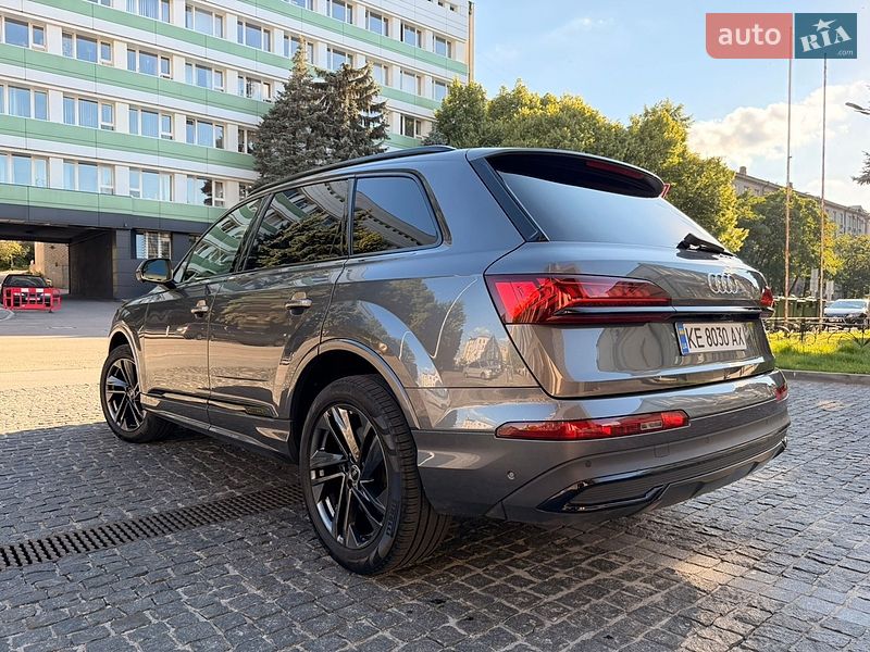 Позашляховик / Кросовер Audi Q7 2020 в Дніпрі фото 6 Позашляховик / Кросовер Audi Q7 2020 в Дніпрі
