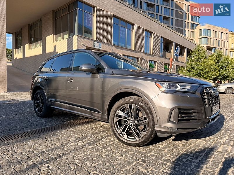 Позашляховик / Кросовер Audi Q7 2020 в Дніпрі фото 3 Позашляховик / Кросовер Audi Q7 2020 в Дніпрі