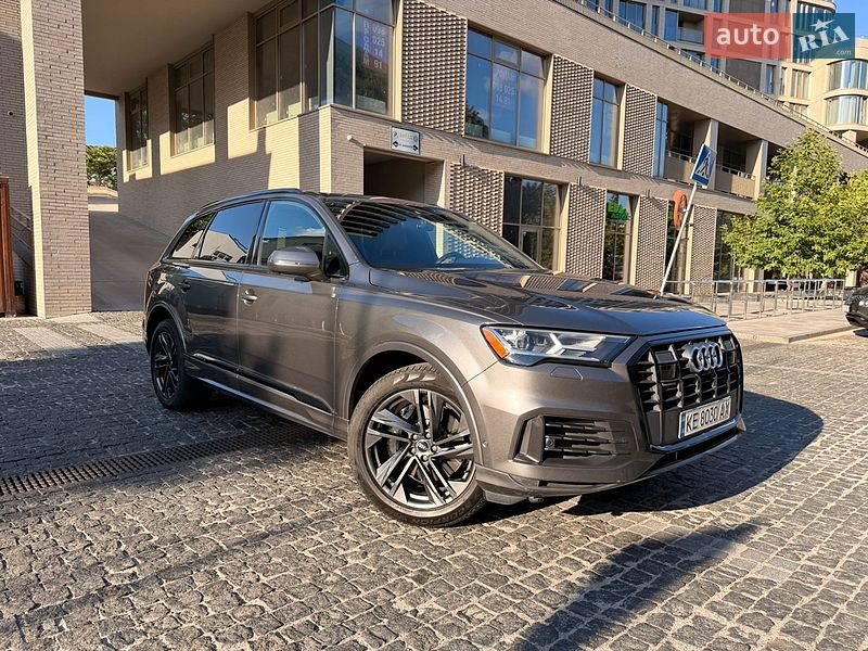 Позашляховик / Кросовер Audi Q7 2020 в Дніпрі фото 25 Позашляховик / Кросовер Audi Q7 2020 в Дніпрі