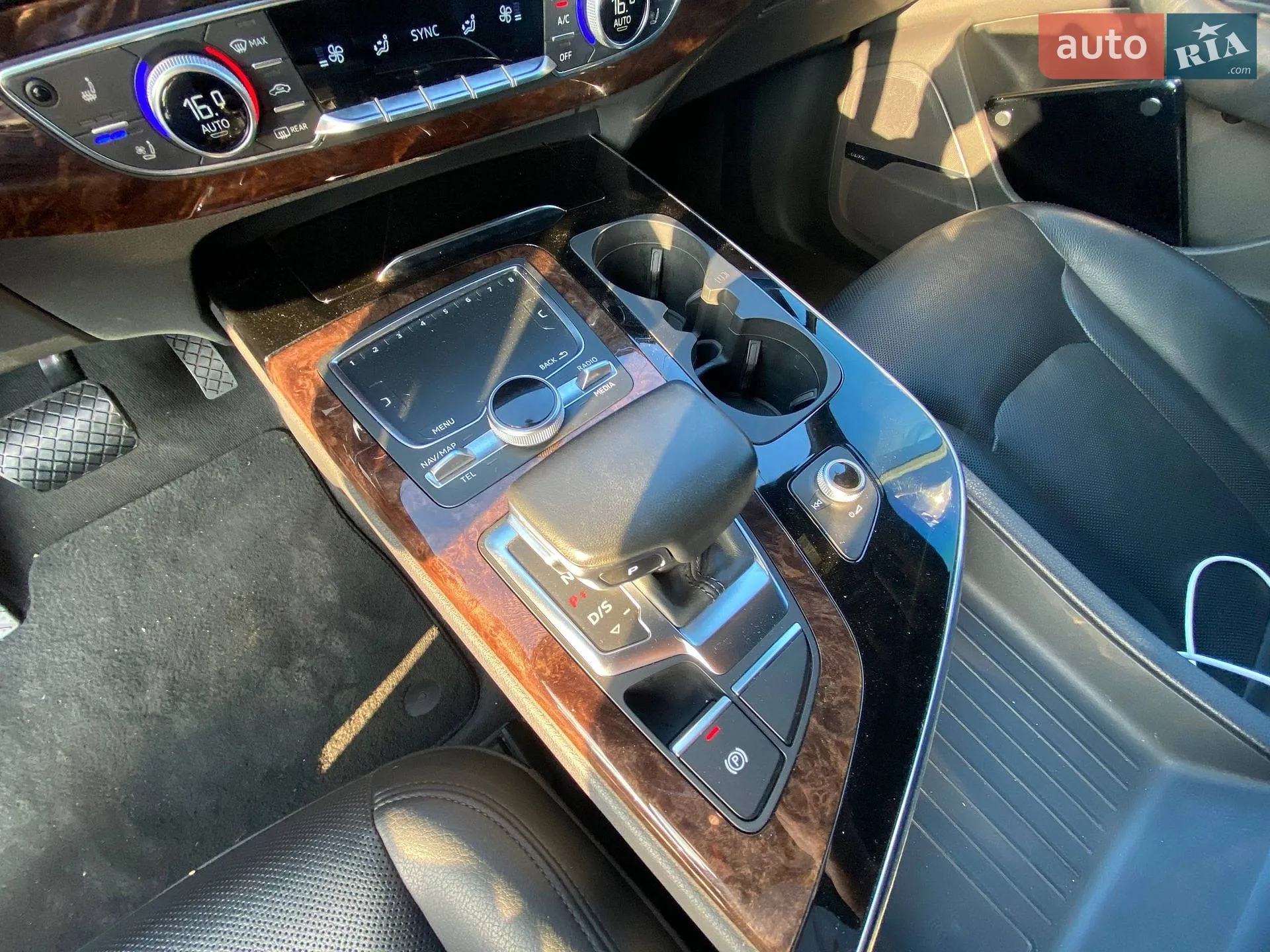 2019 Audi Q7 - мініатюра 28