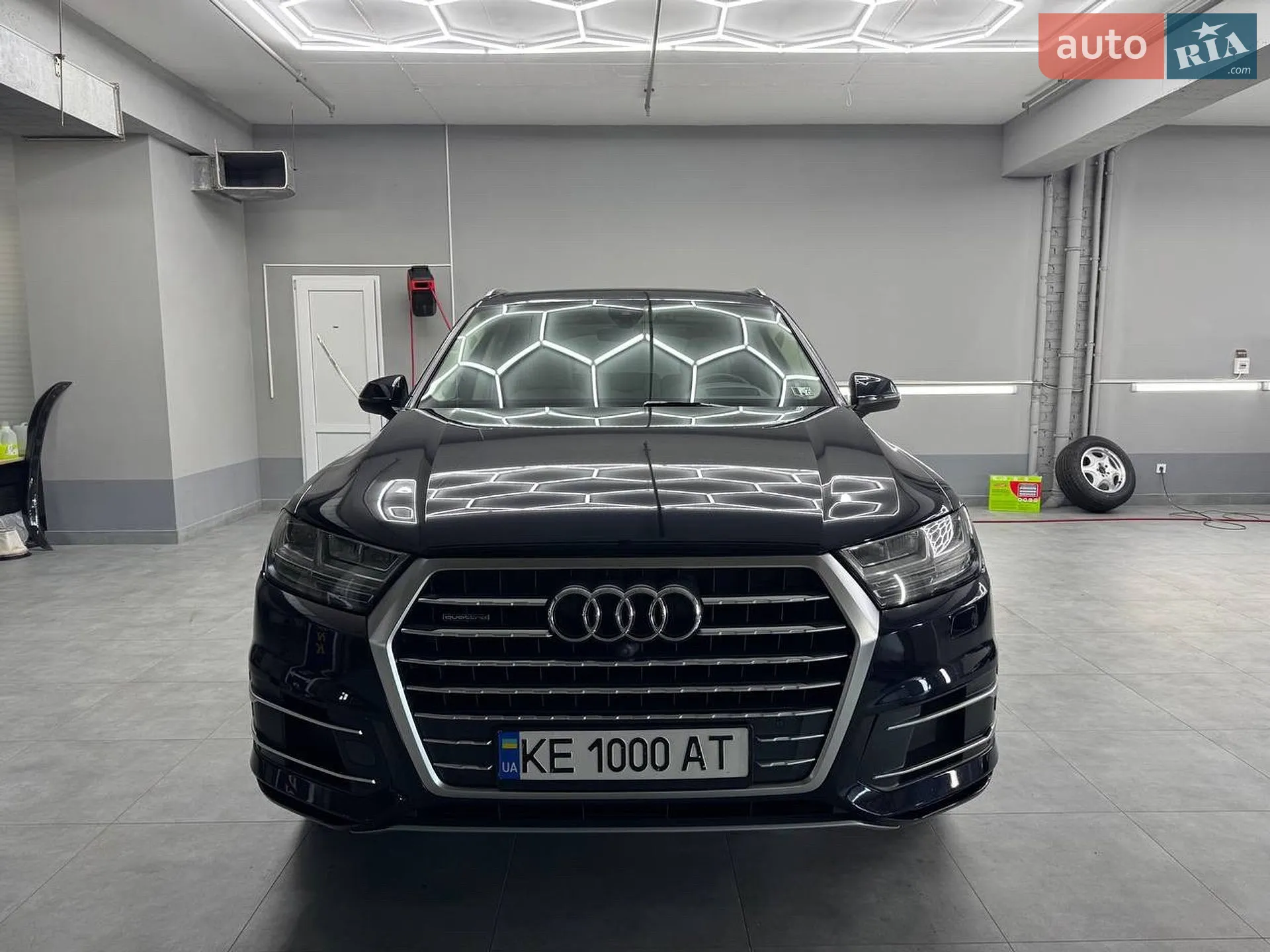2017 Audi Q7 - фото 1