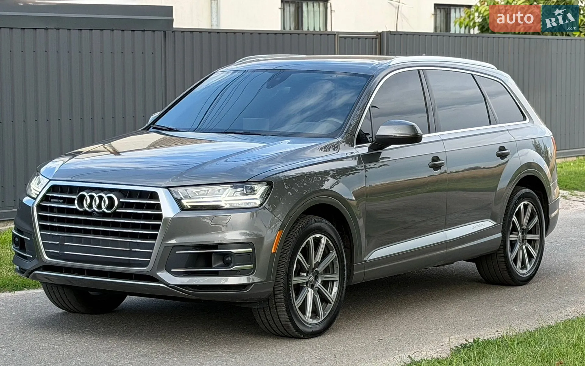 2016 Audi Q7 - мініатюра 2