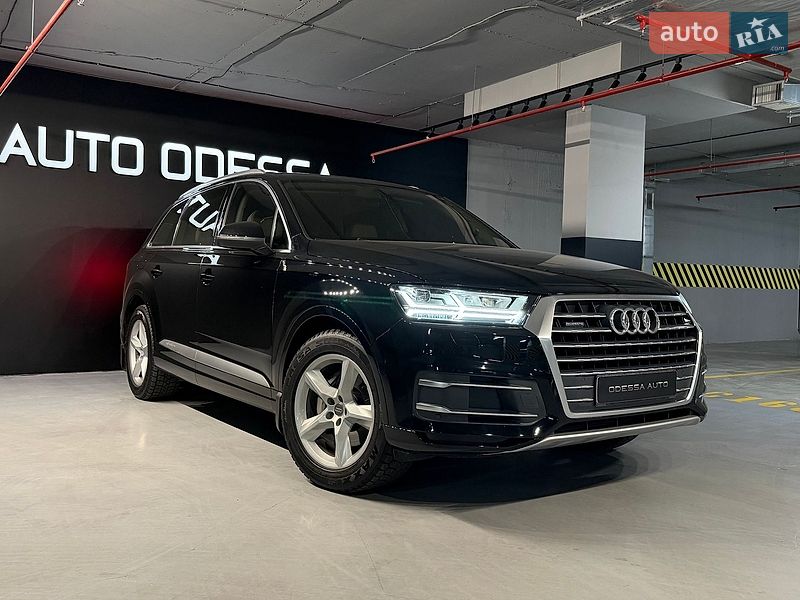 Позашляховик / Кросовер Audi Q7 2016 в Одесі