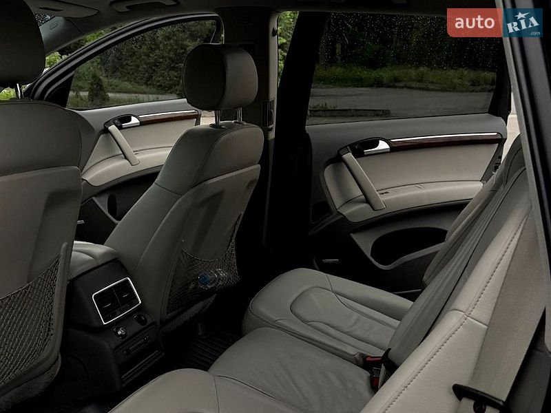 Позашляховик / Кросовер Audi Q7 2012 в Хмельницькому фото 78 Позашляховик / Кросовер Audi Q7 2012 в Хмельницькому