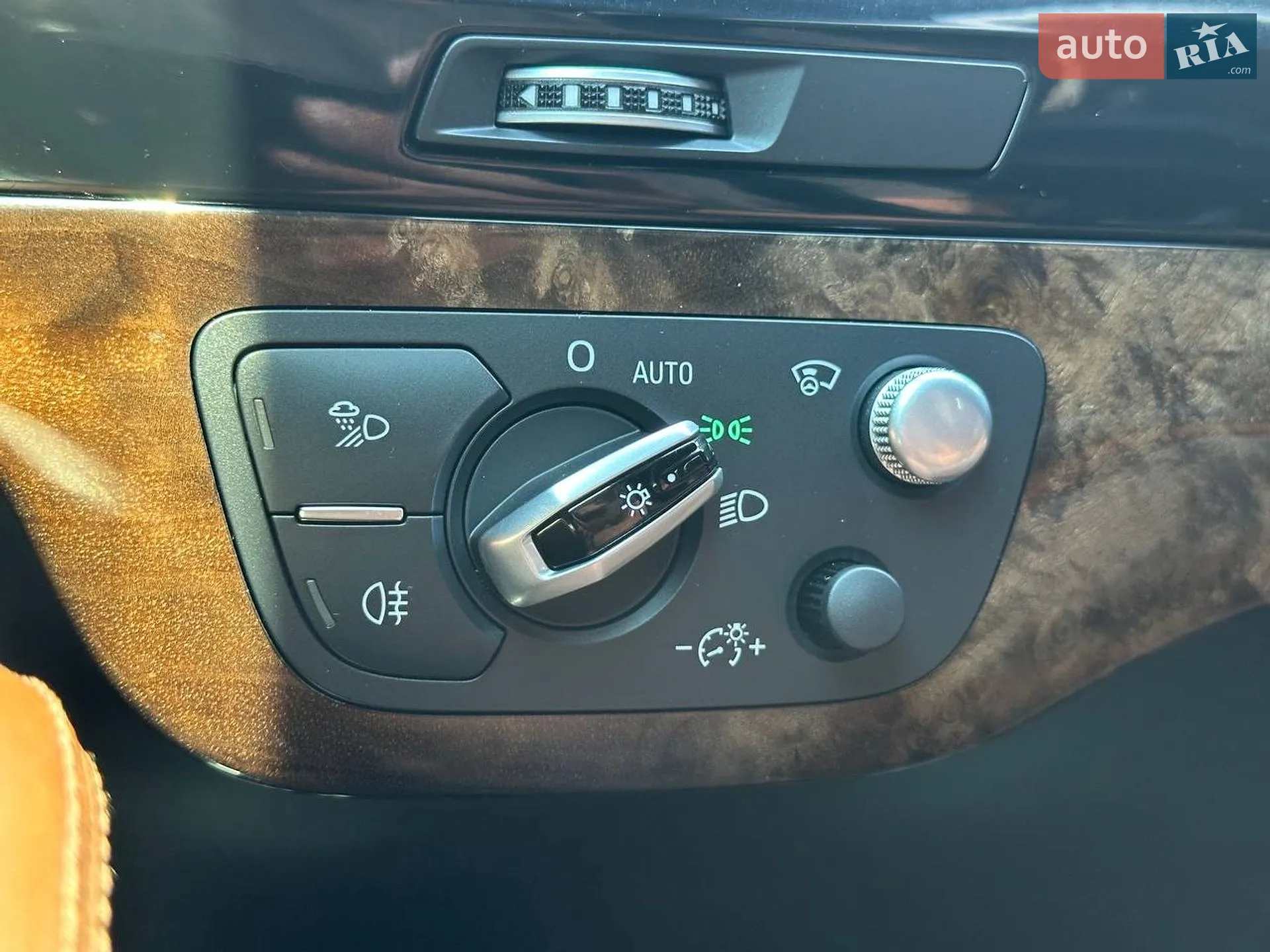 2016 Audi Q7 - мініатюра 12
