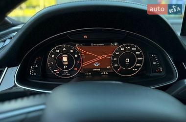 Позашляховик / Кросовер Audi Q7 2016 в Полтаві