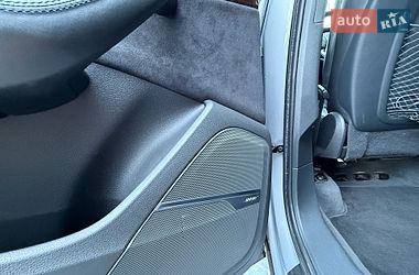 Позашляховик / Кросовер Audi Q7 2016 в Полтаві