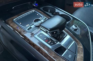 Позашляховик / Кросовер Audi Q7 2016 в Полтаві