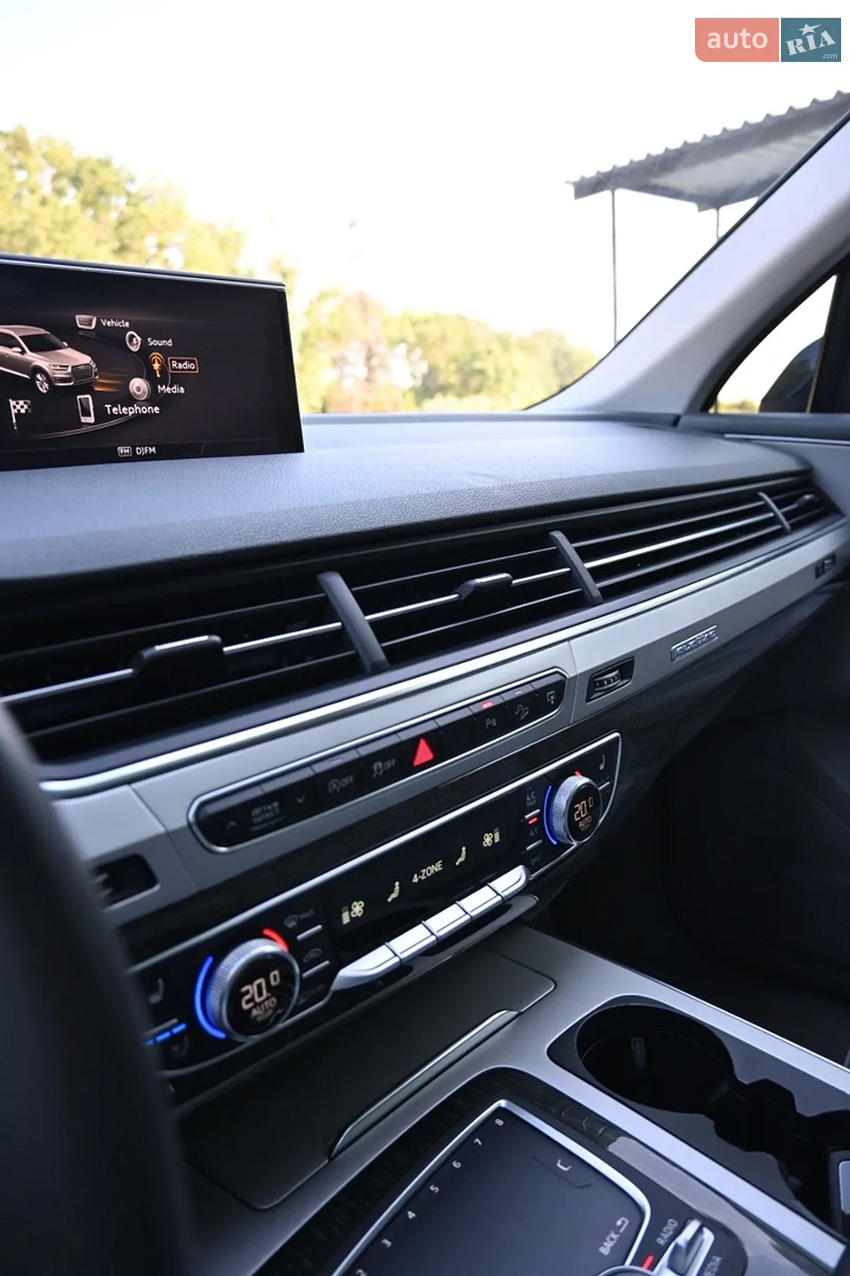 2016 Audi Q7 - мініатюра 33