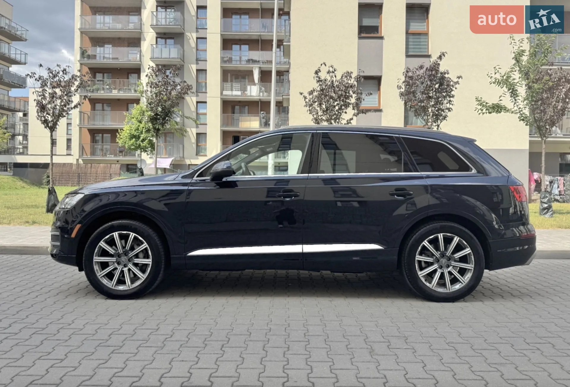 2017 Audi Q7 - мініатюра 16