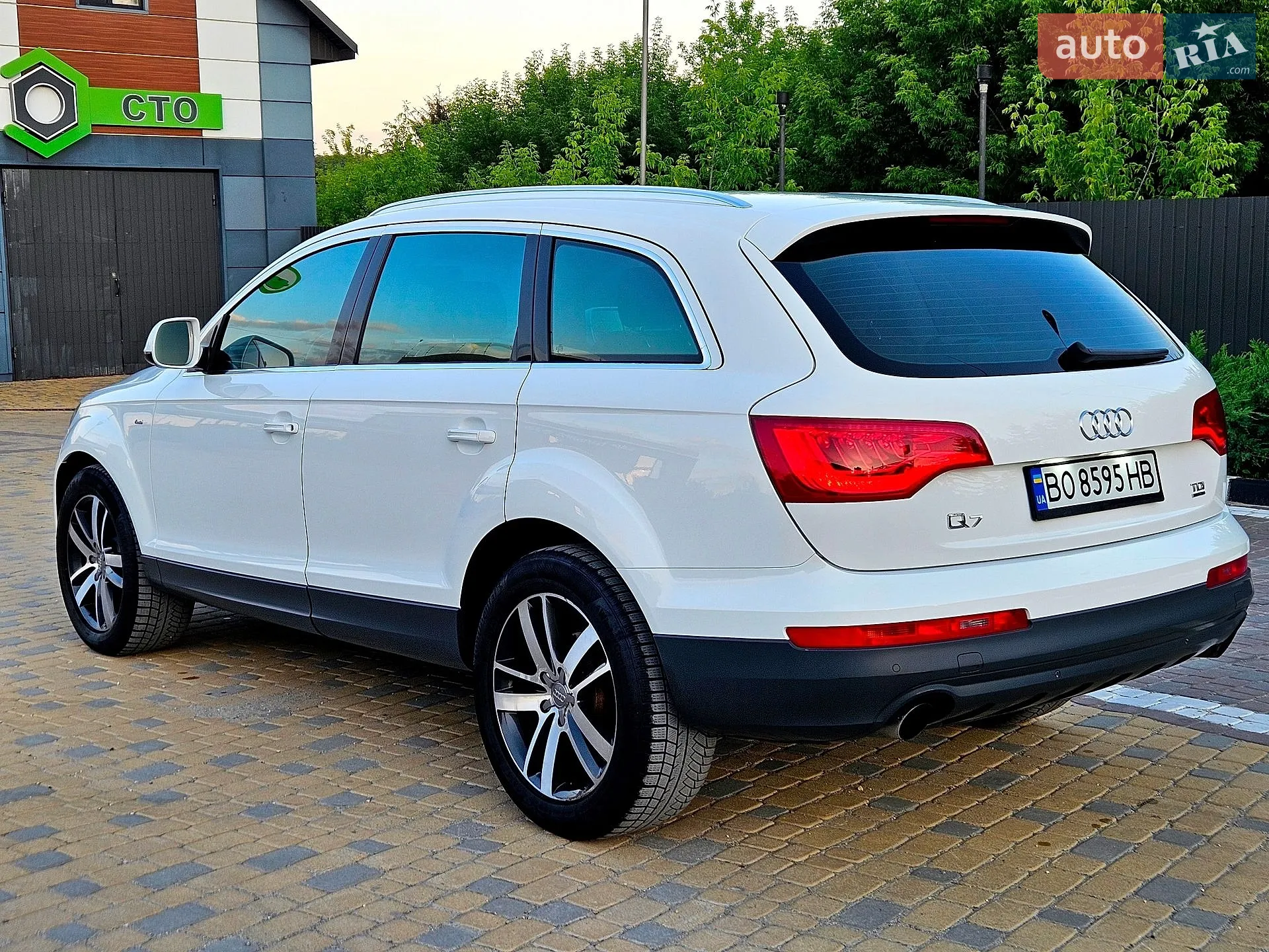 2011 Audi Q7 - мініатюра 4