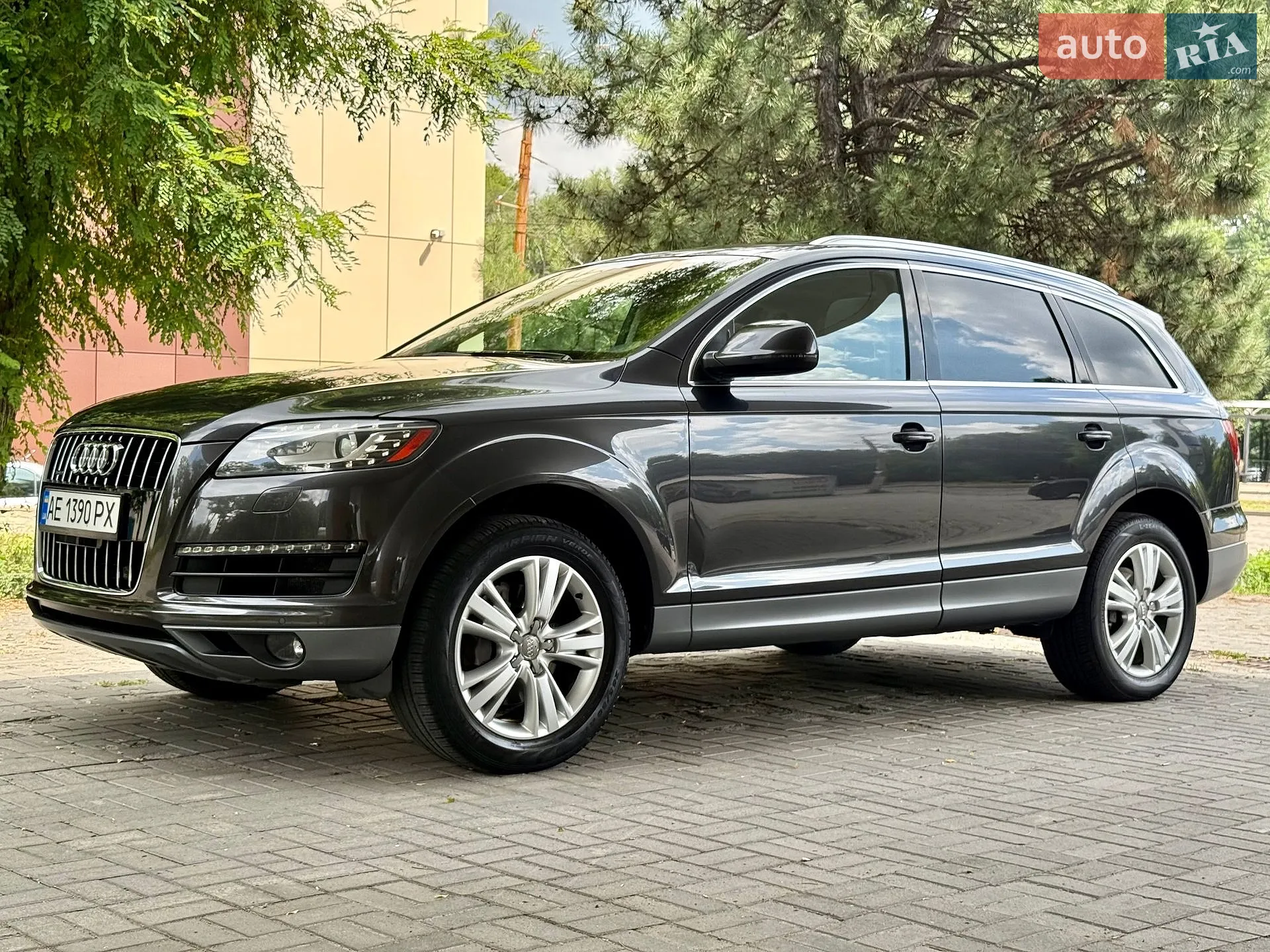 2010 Audi Q7 - мініатюра 3