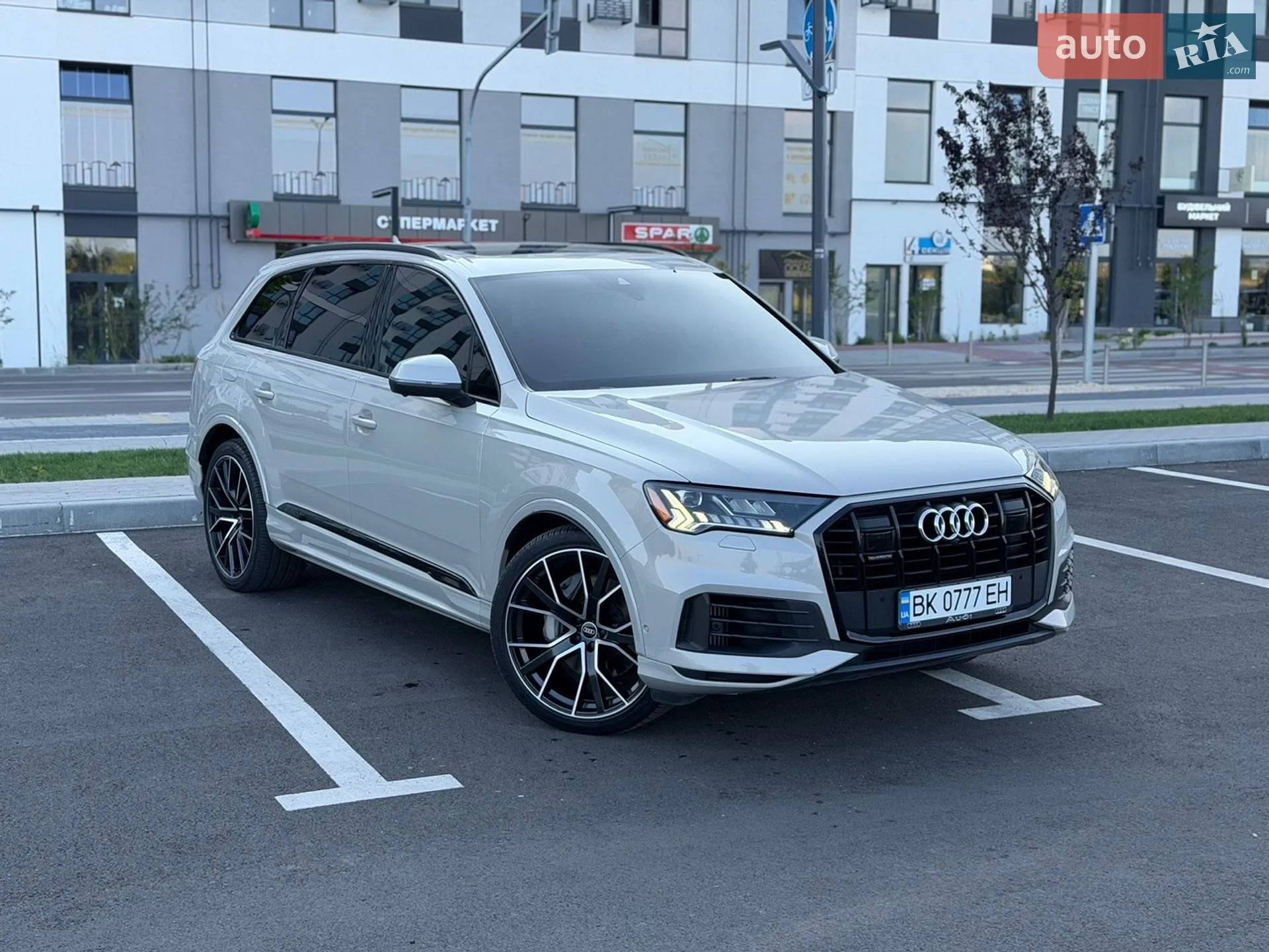 2020 Audi Q7 - мініатюра 2