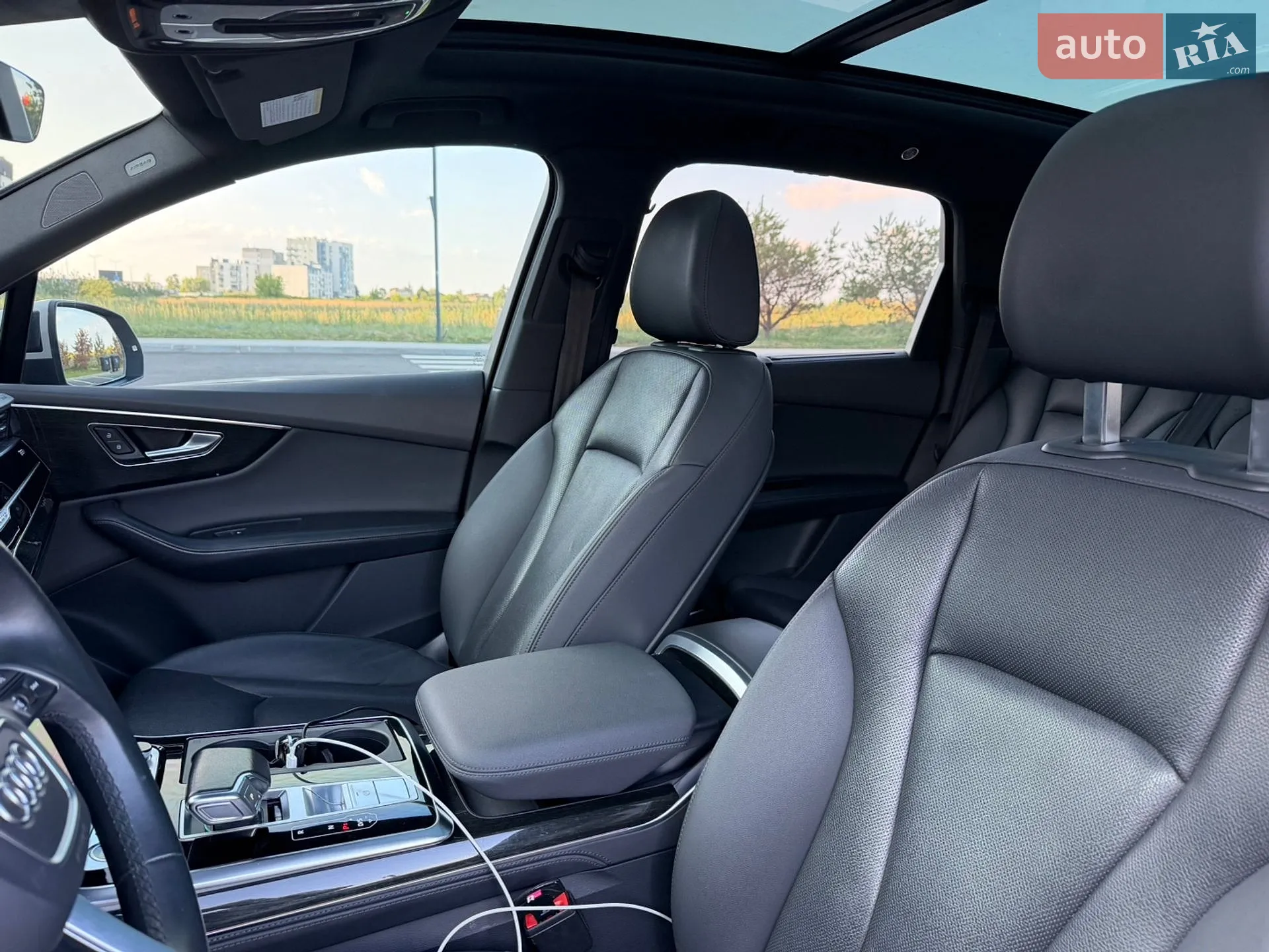 2020 Audi Q7 - мініатюра 26