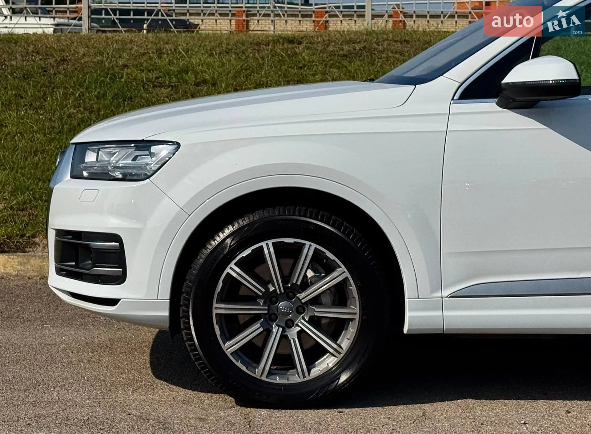 2016 Audi Q7 - мініатюра 8