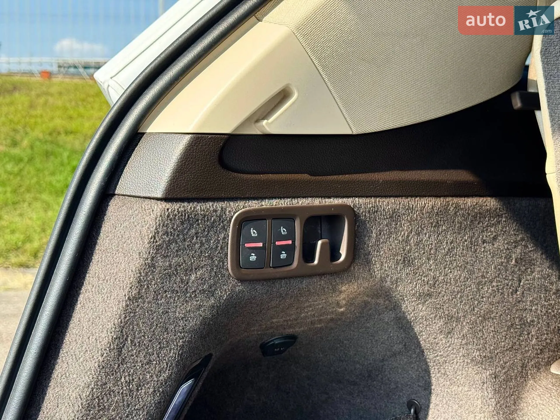 2016 Audi Q7 - мініатюра 26