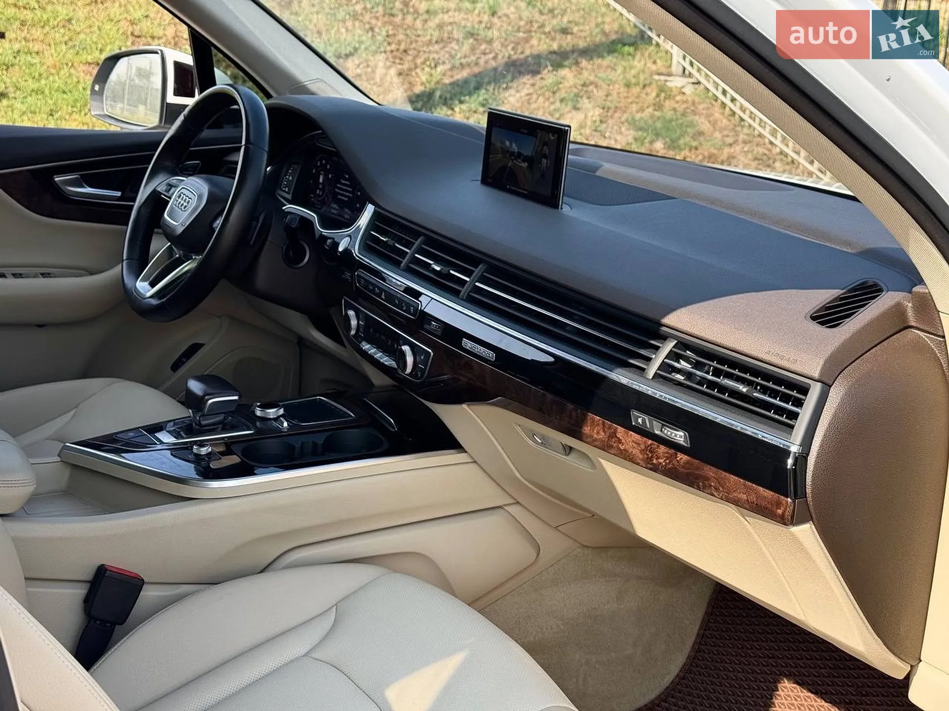 2016 Audi Q7 - мініатюра 28