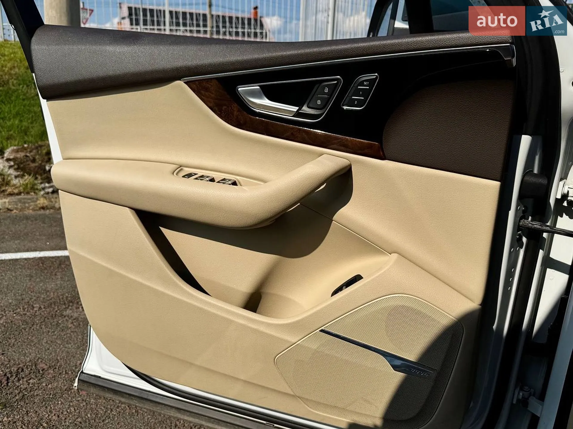 2016 Audi Q7 - мініатюра 41
