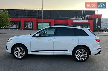 Позашляховик / Кросовер Audi Q7 2022 в Києві
