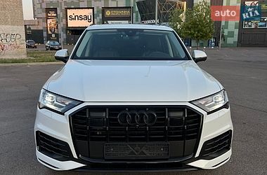Позашляховик / Кросовер Audi Q7 2022 в Києві