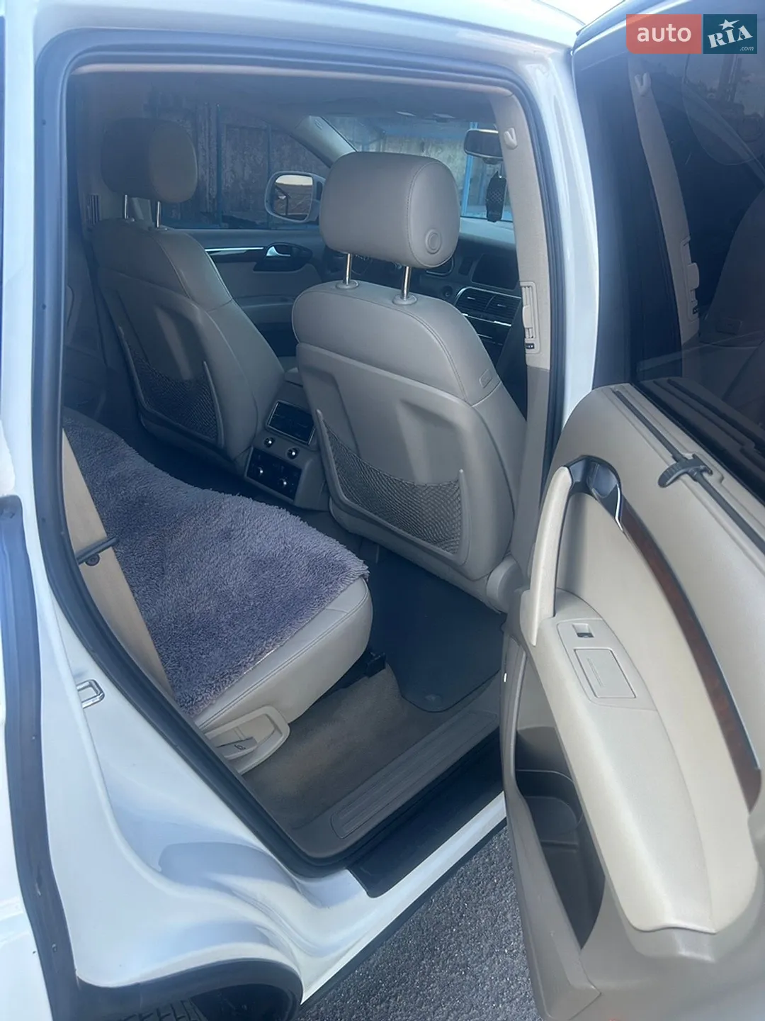 2010 Audi Q7 - мініатюра 28