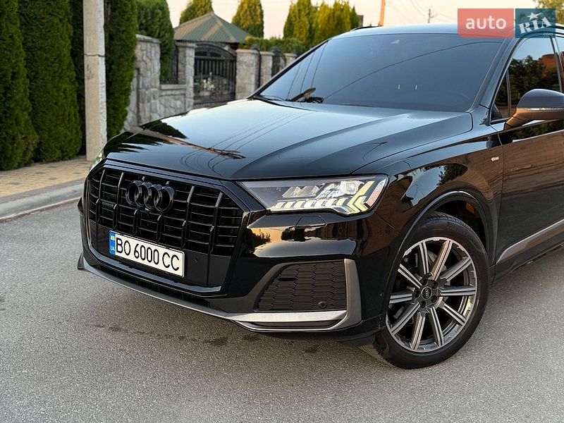 Внедорожник / Кроссовер Audi Q7 2021 в Тернополе