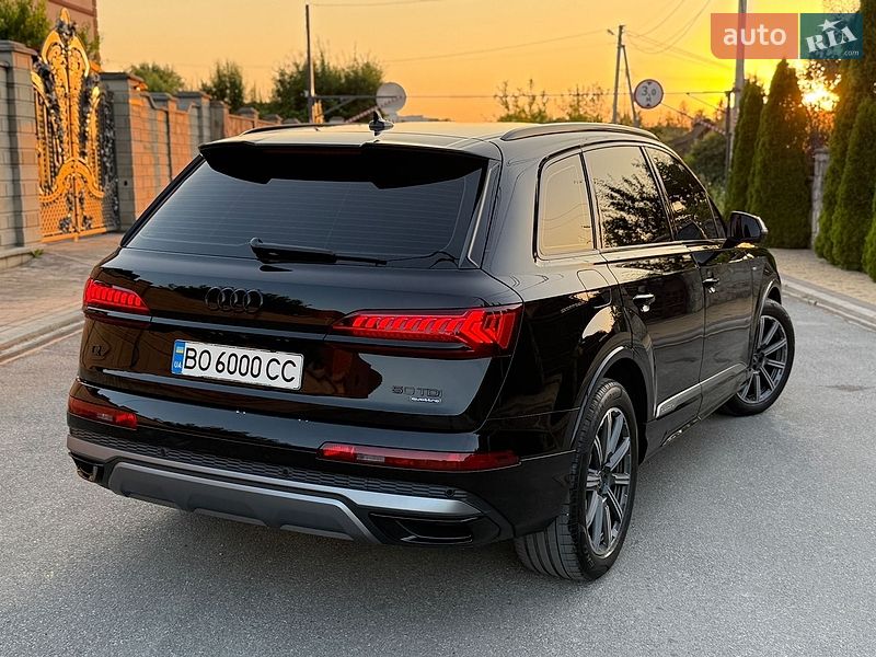 Внедорожник / Кроссовер Audi Q7 2021 в Тернополе