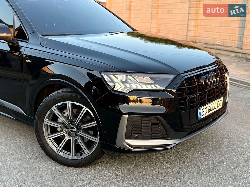 Внедорожник / Кроссовер Audi Q7 2021 в Тернополе