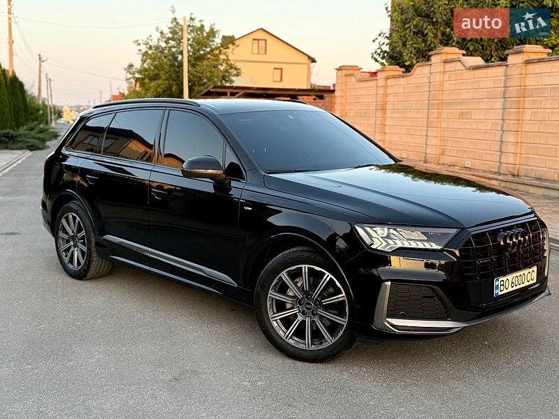 Внедорожник / Кроссовер Audi Q7 2021 в Тернополе