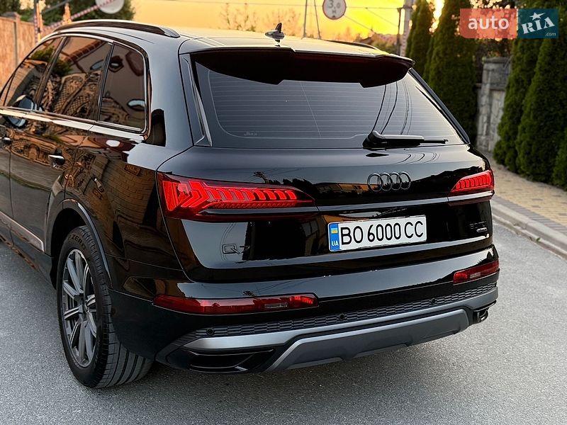Внедорожник / Кроссовер Audi Q7 2021 в Тернополе