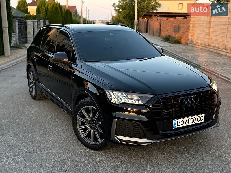 Внедорожник / Кроссовер Audi Q7 2021 в Тернополе