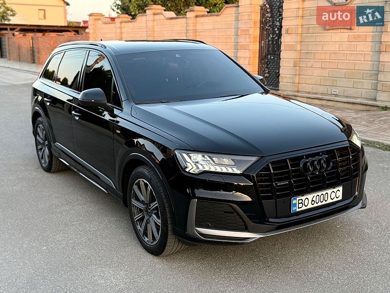 Внедорожник / Кроссовер Audi Q7 2021 в Тернополе