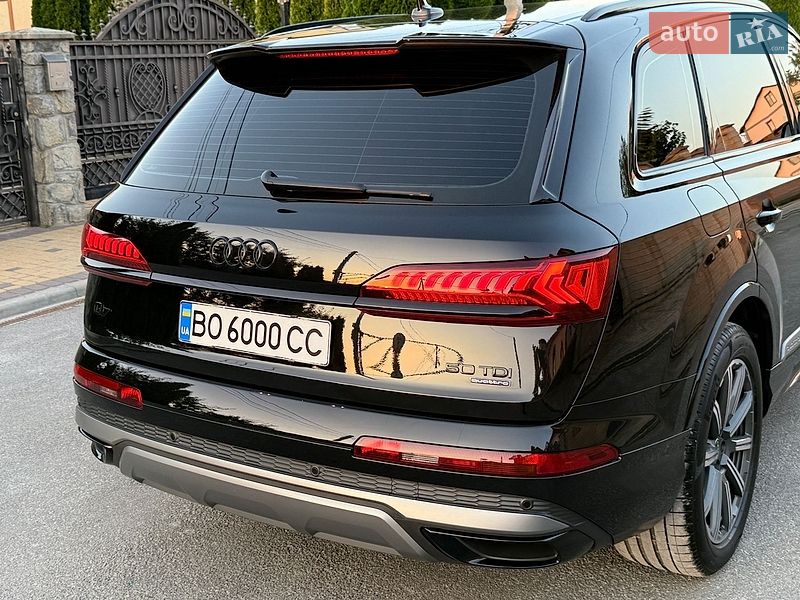 Внедорожник / Кроссовер Audi Q7 2021 в Тернополе