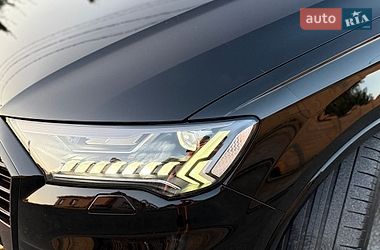 Внедорожник / Кроссовер Audi Q7 2021 в Тернополе