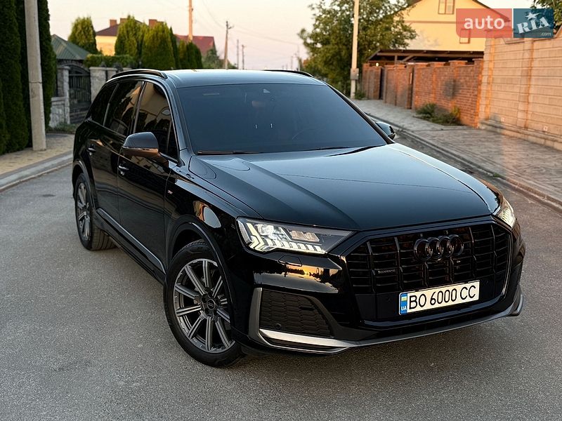 Внедорожник / Кроссовер Audi Q7 2021 в Тернополе