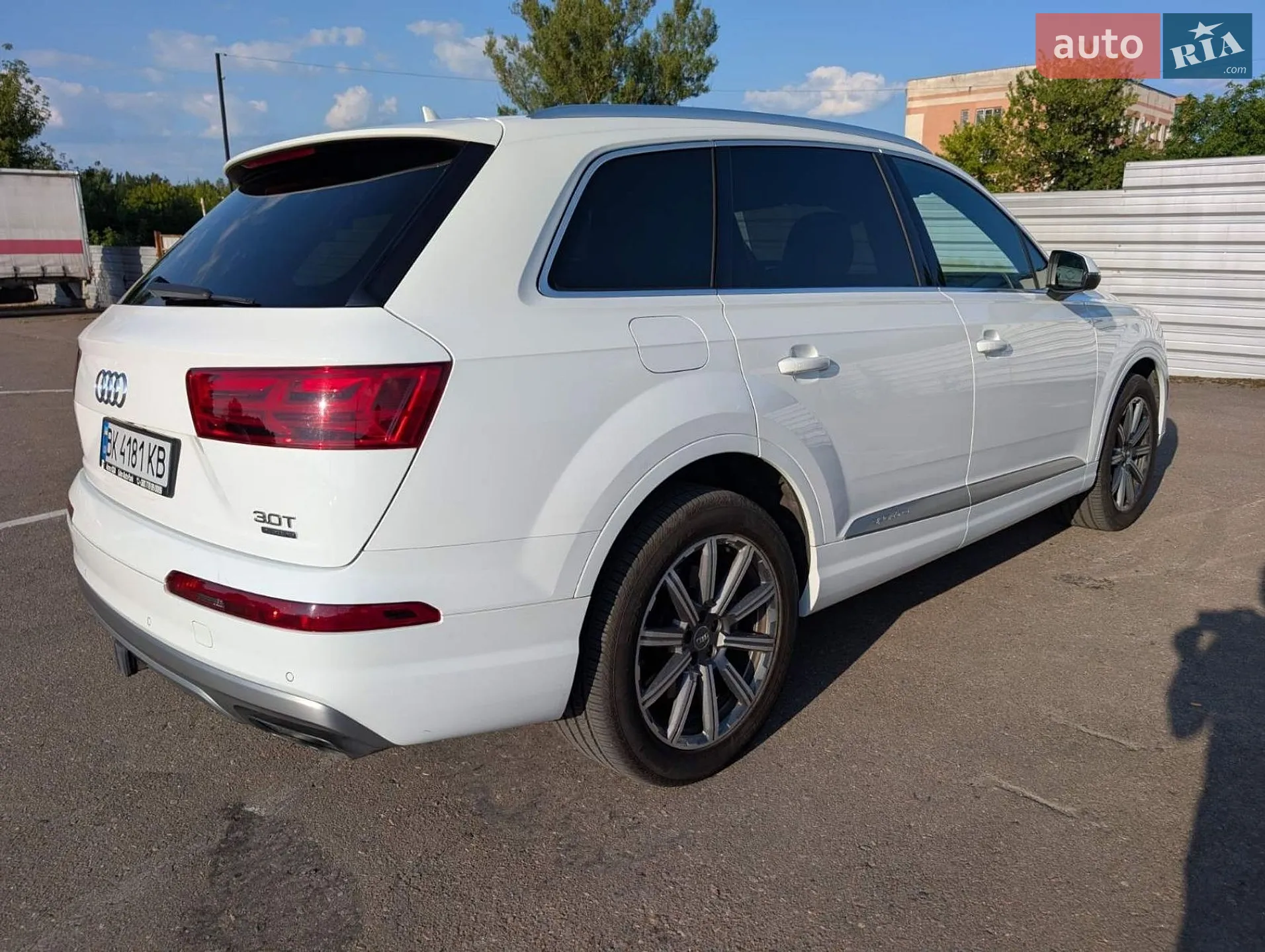 2018 Audi Q7 - мініатюра 11