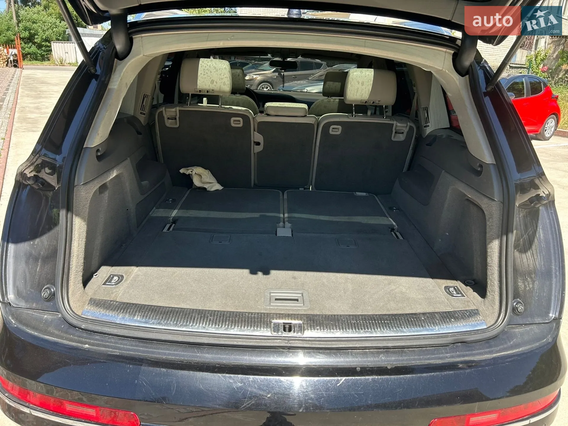 2010 Audi Q7 - мініатюра 31